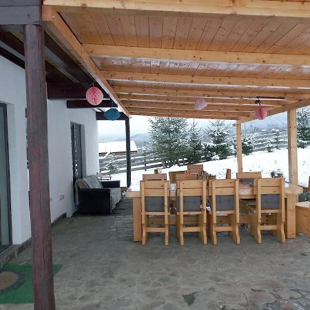 Vila Rem Bran  Exteriér fotografie