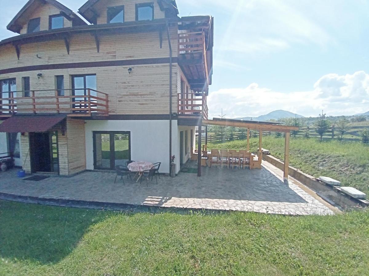 Vila Rem Bran  Exteriér fotografie