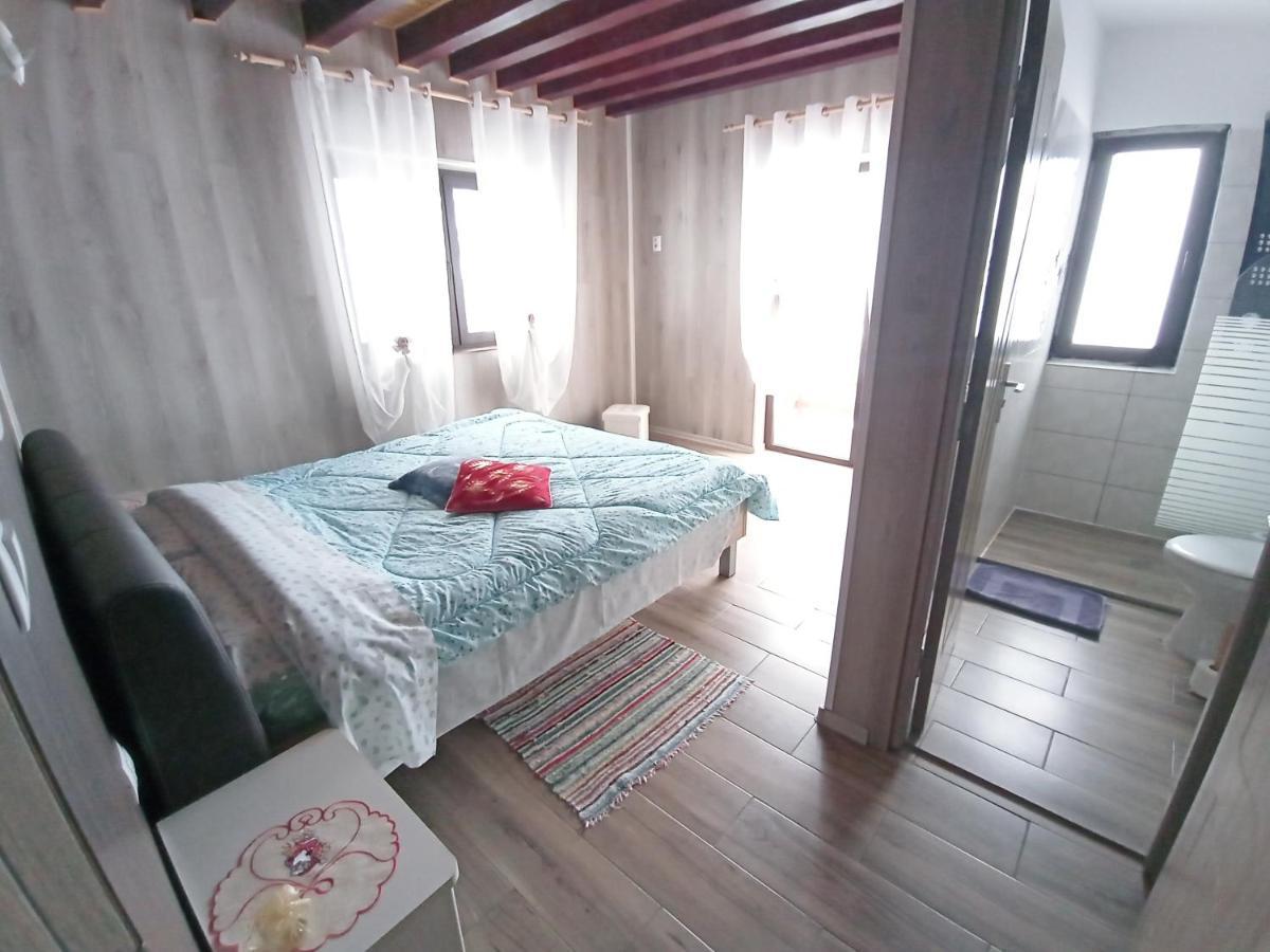 Vila Rem Bran  Exteriér fotografie