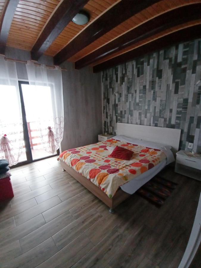 Vila Rem Bran  Exteriér fotografie