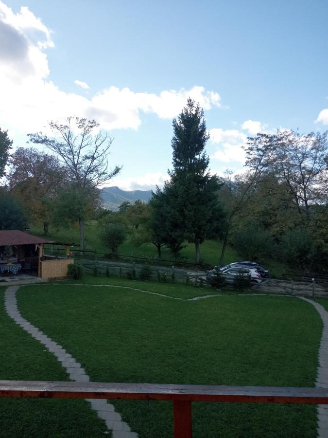 Vila Rem Bran  Exteriér fotografie